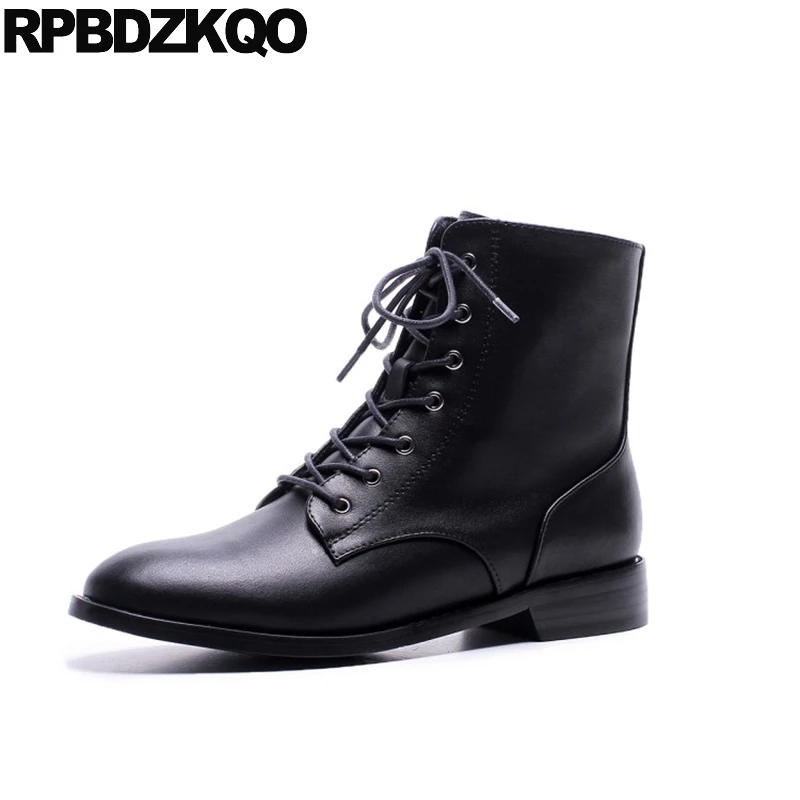 Женские ботильоны на меху черные повседневные ботинки с круглым носком шнуровке