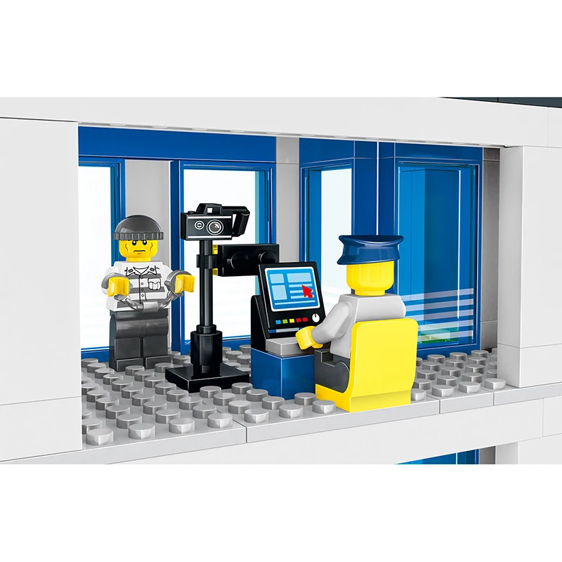 

Building Blocks Counter Strike City Police Headquarters Station 0200 1397pcs Toy Bricks Military Helicopter Educational Children