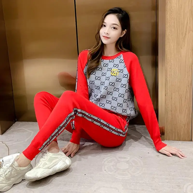 

2021 Spring and Autumn New Fashion Sweater Two Piece Suit
