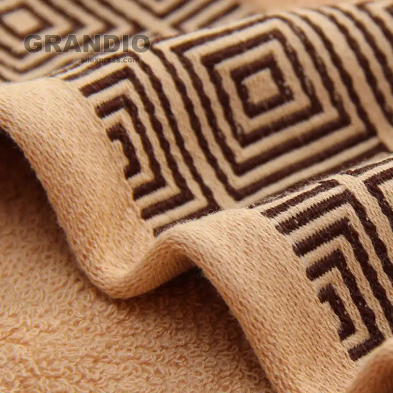 Банное полотенце для ванной комнаты Audlts 100% хлопок геометрический узор