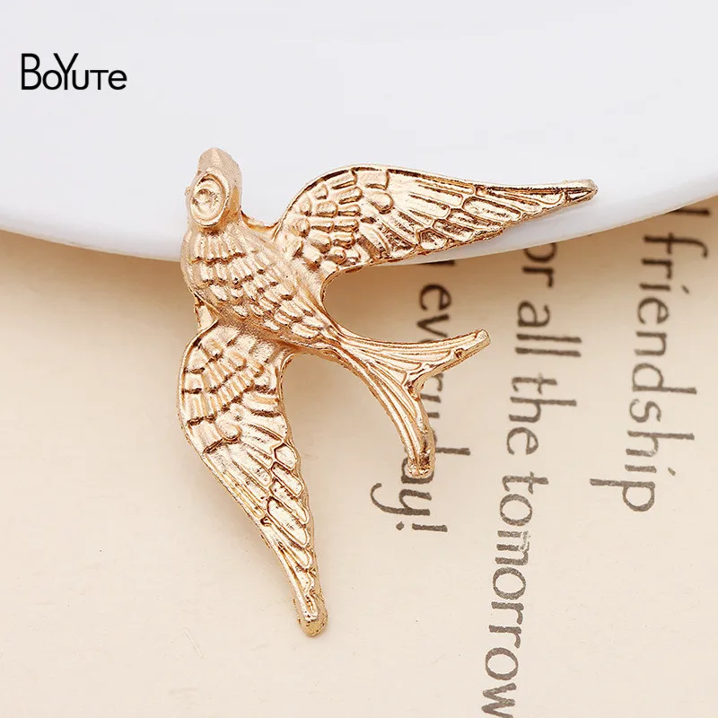 KC Gold-23.5x35MM BoYuTe(20 Pieces/Lot) Metal Alloy 40*34MM Maple Leaf Materials Vintage Hand Made Diy Jewelry Accessories Wholesale - Цвет: KC Gold-23.5x35MM