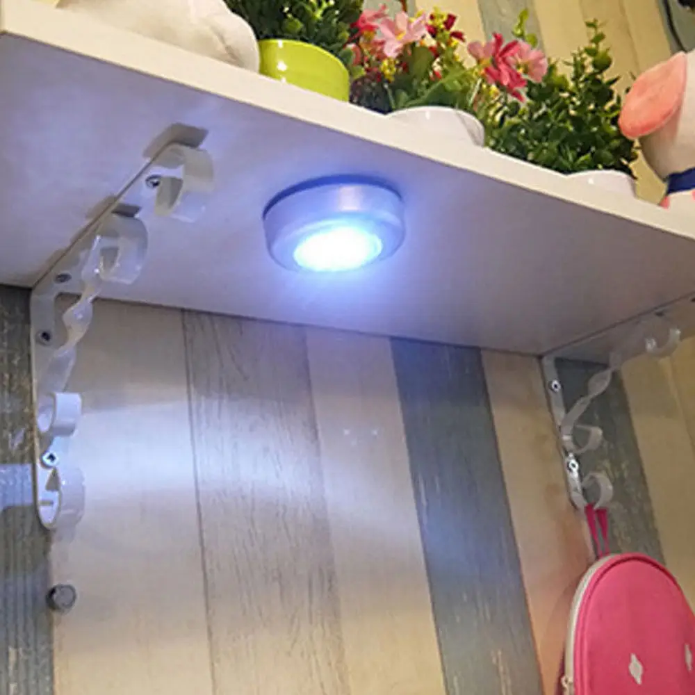 

6pcs Battery Powered Click 3-LED Push Light Lamp (White Light)