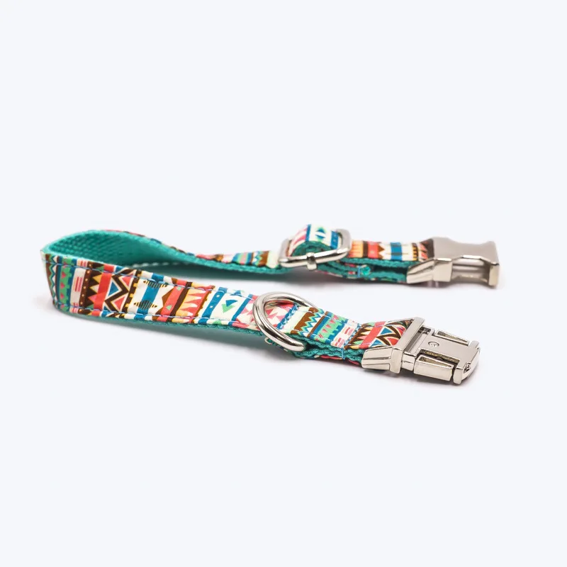 Регулируемый персонализированный ошейник для собак в национальном стиле