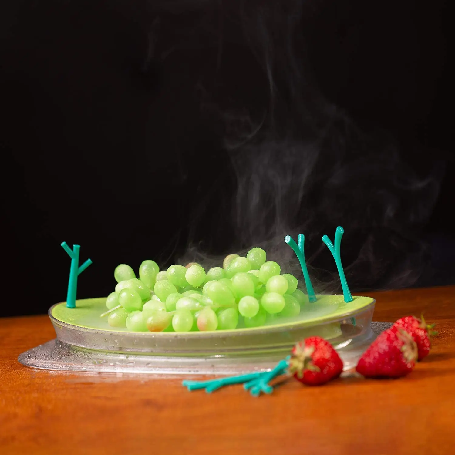 

Plastic Serving Platters Tray 2 in 1, Durable Oval Trays Dishes 12 in x 7.5 in with 8 Fruit Forks for Serving Food Salad Snack