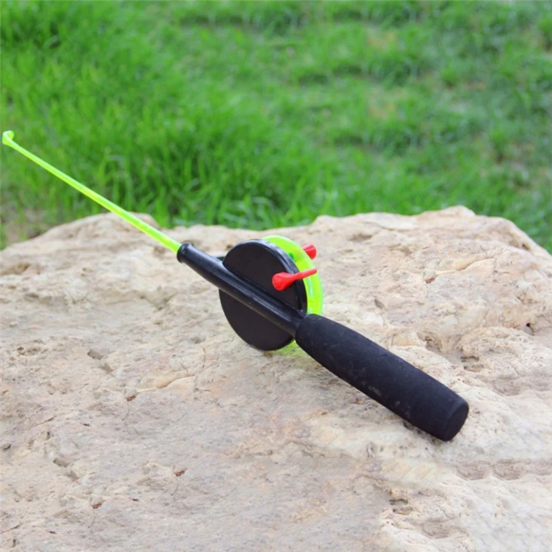 

NEW Mini Telescopic Carbon Lightweight Ice Fishing Rod With Fishing Reel Fishing Tackle Tool
