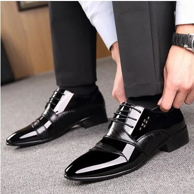 

Leather shoes men's business spring men's shoes British Korean fashion small black warm men's shoes casual shoes