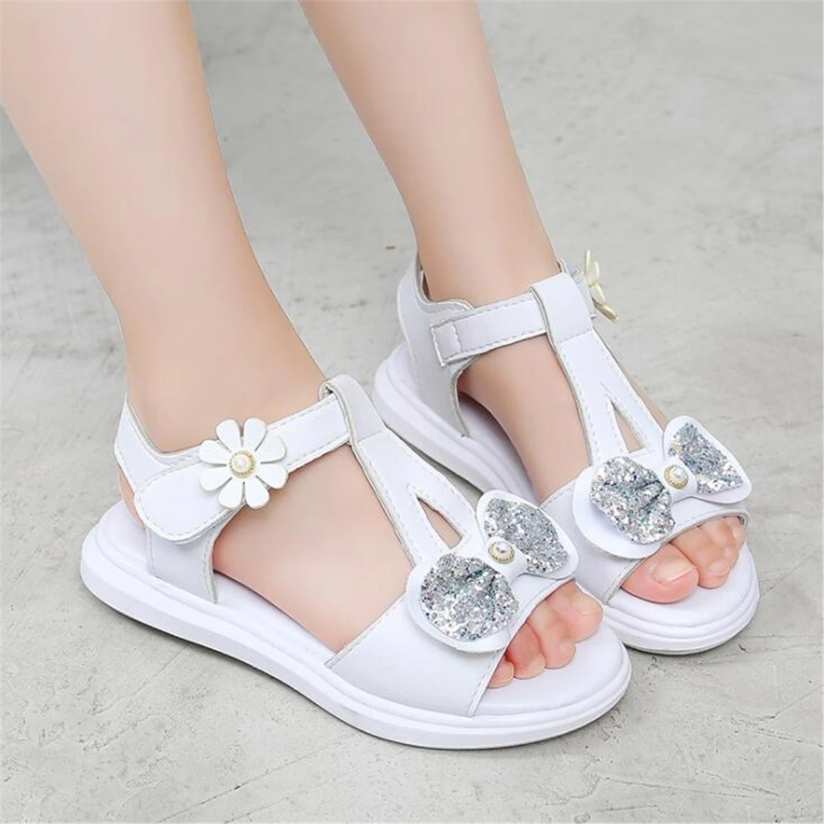 Босоножки принцессы для девочек Новинка лета 2021 модные украшения с бантом и