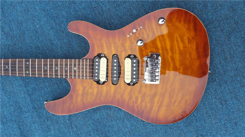 

Фабричная Высококачественная электрическая гитара, шея Сапеле, розовая деревянная пластина, реальные фотографии, оптовая продажа с завода,...