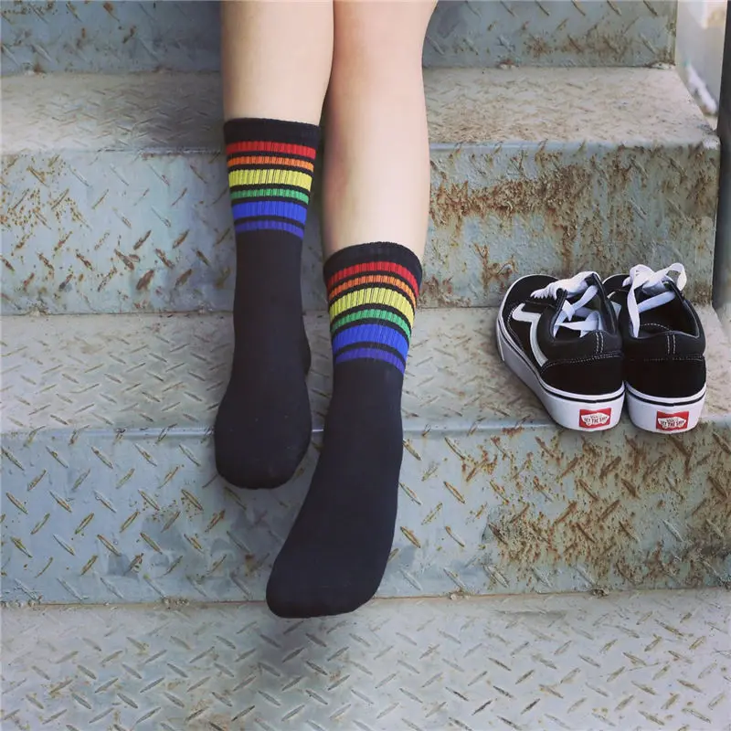 Rainbow Stripe Black Харадзюку крутые скейтборды короткие радужные полосатые носки художественные женские мужские модные белые хлопковые петухи хипстерские цветные заниженные носки женские - Цвет: Rainbow Stripe Black