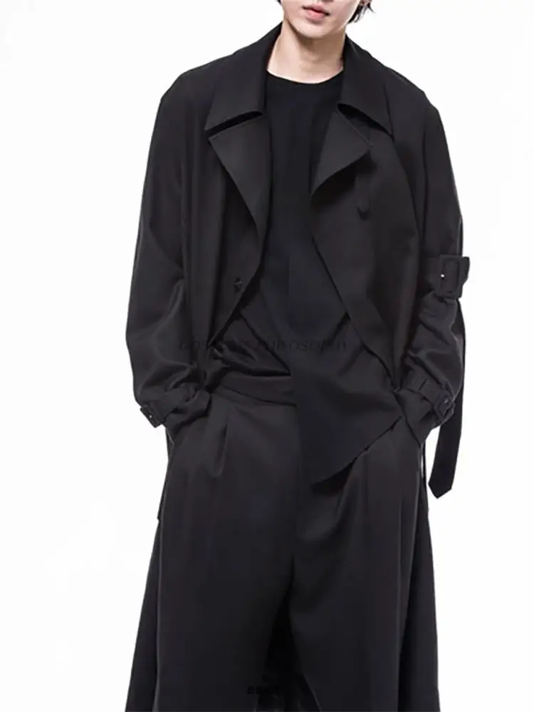 Домашняя мужская ветровка свободная темно-черная средней длины стильная лента