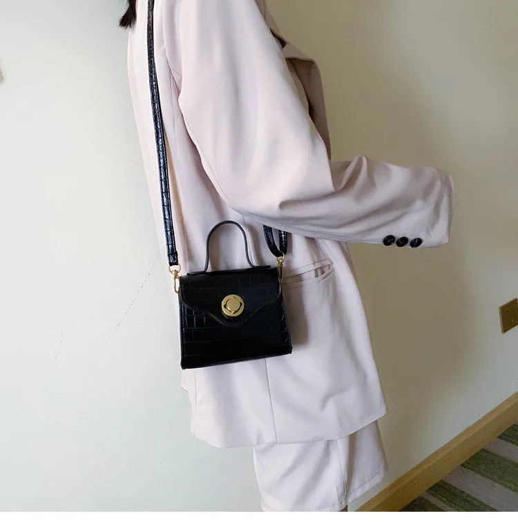 

Vintage Luxury Bags Woven Plaid Female Vintage Bag with Handles Famous Brand Woman Handbags Crossbody Bags DF50BA