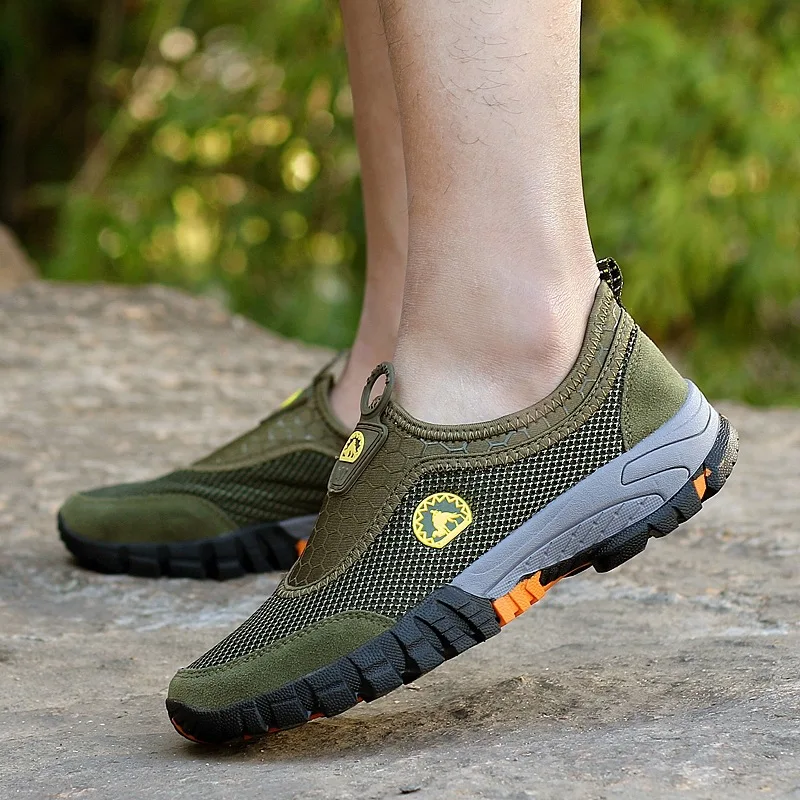 Кроссовки мужские сетчатые без шнуровки легкие дышащие удобные Сникерсы для