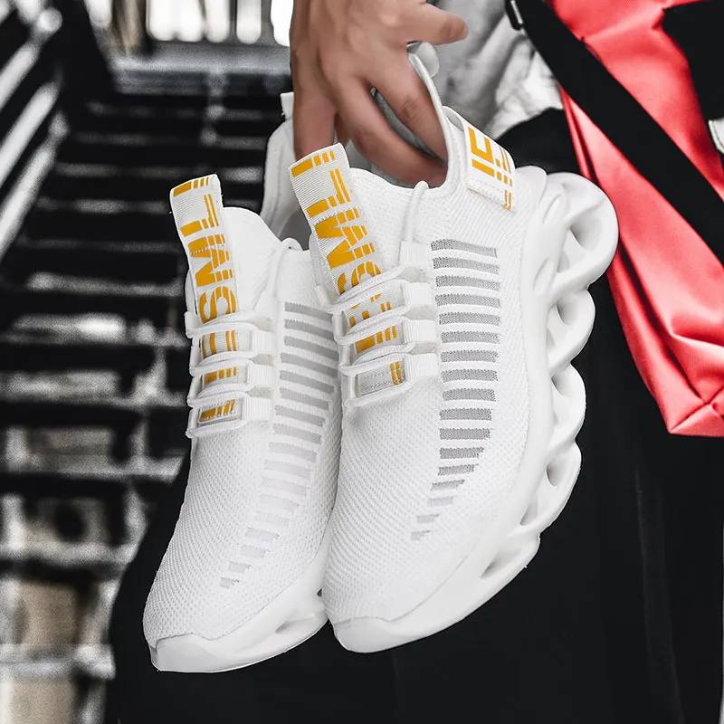 

Sneakers Women Shoes 2021 Fashion Lover Plus Size 46 Light Casual Shoes White Basket Sneakers Breathable Walking Men Flats Black