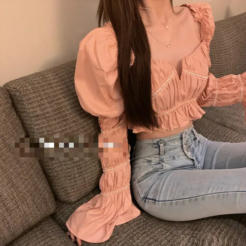 Осенняя блузка с квадратным воротником и пышными рукавами модные шикарные