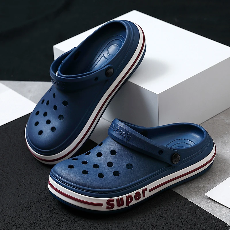

2022 New Brand fashion Boy Sandals Summer Hole Shoes Rubber Clogs Men's EVA Garden Shoes Black Beach Flat Men Sandals Slippers