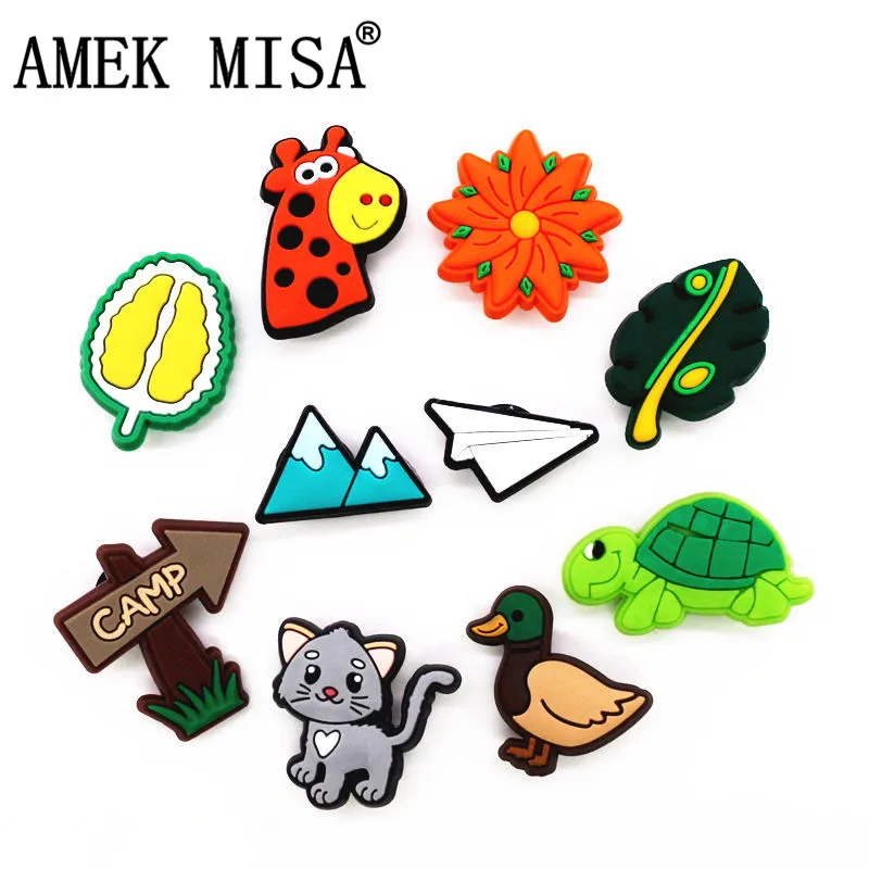 Novelty Animals Shoe Charms Accessories Cute Giraffe Duck Cat Turtle Durian Shoe Decoration for croc jibz Kids Party X-mas Gifts