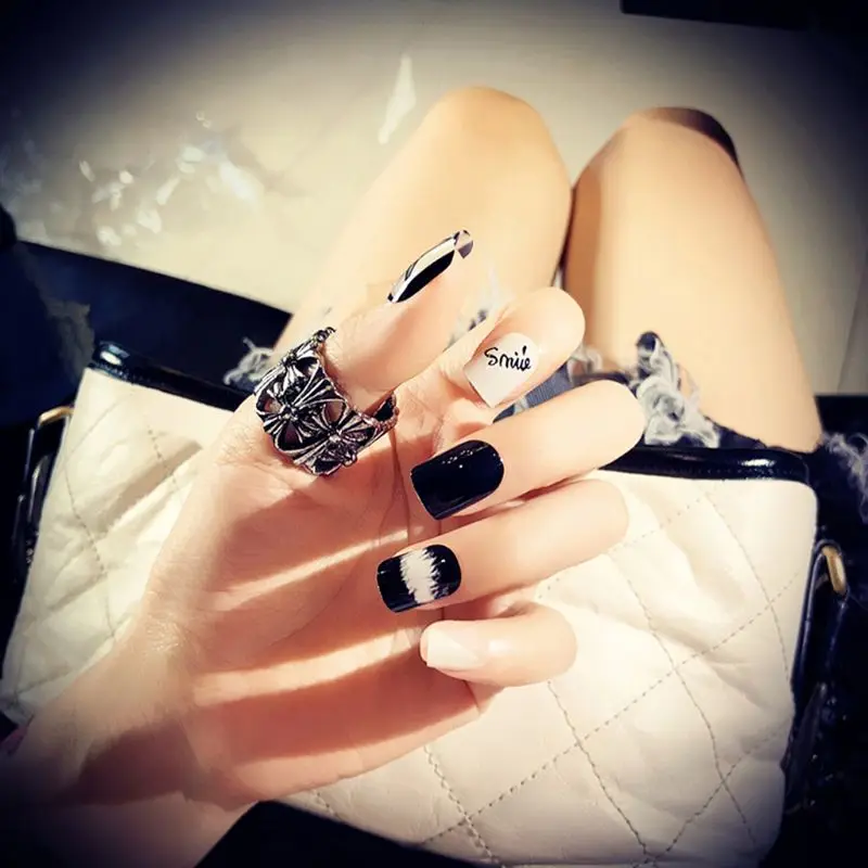 

24Pcs Detachable Acrylic False Nail Sets Full Cover For Short Finger Nail Extension Art Tips Manicure Decoration