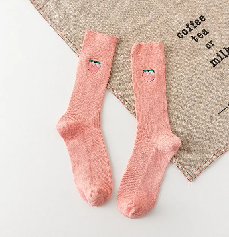 Pink Женские милые хлопковые носки с рисунком Kawaii повседневные весенне-Летние Осенние длинные хлопковые носки женские милые носки с фруктовым узором - Цвет: Pink