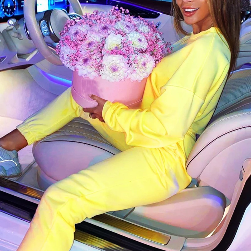 

Autumn Winter 2 Piece Set Women Sweatshirt Crop Top and Pants Tracksuit Sports Jogging Suit