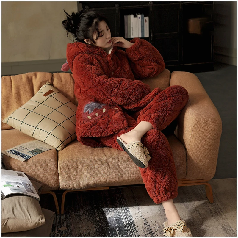 New Thicken Winter Pyjamas Women Three Layers of Cotton Coral Fleece Pajamas Loungewear Loose Pigiama Donna Clothes Women DI50SY