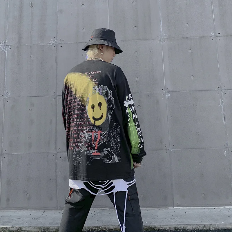 Футболка с длинными рукавами принтом граффити и круглым вырезом Мужская Уличная