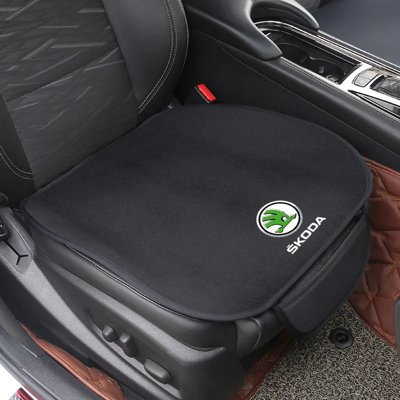 Подушка на сиденье автомобиля нескользящий чехол из ледяного шелка бархатный