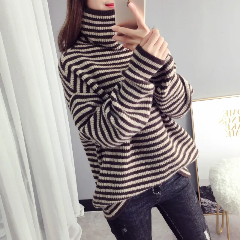 Свитер женский вязаный в полоску черный серый | Женская одежда