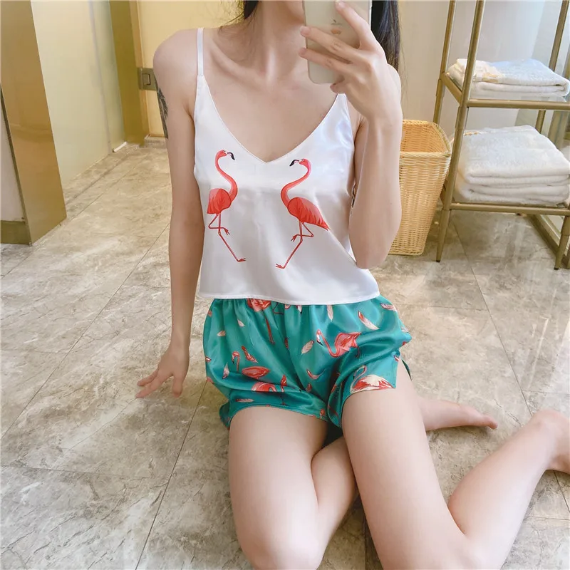 

Factory Direct Selling Pajamas Factory Direct Selling Sexy Tianma Suspender Pajamas Women's V-neck Silk Two-piece Home Service