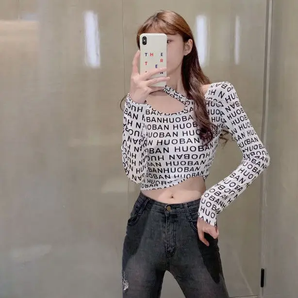 

Spring and autumn new hanging neck long sleeve T-shirt for women