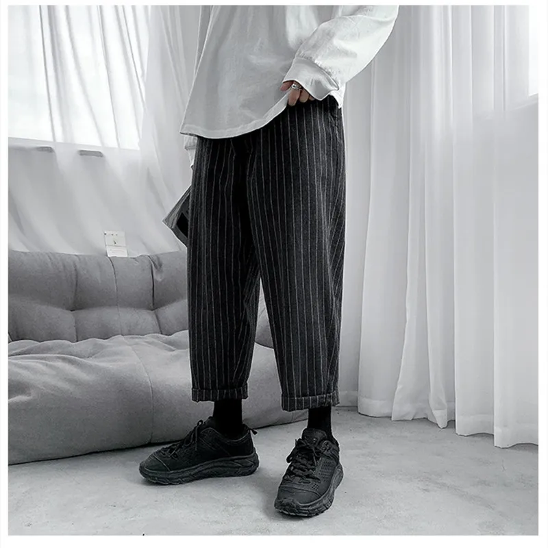 

2021 Korean Men's Striped Harem Pants Streetwear Man Casual Loose Trousers Japanese Men Black Gray Pants Plus Size