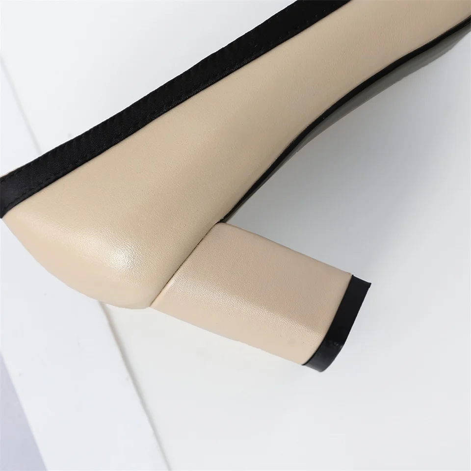 Женские туфли-лодочки из натуральной кожи с подкладкой овчины на толстом высоком