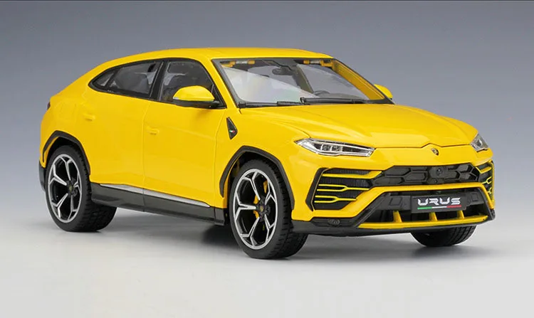 Bburago литая модель автомобиля 1:18 SUV Urus внедорожный металлический сплав Высокая имитационная машина с базой Игрушки для мальчиков подарки для мальчиков
