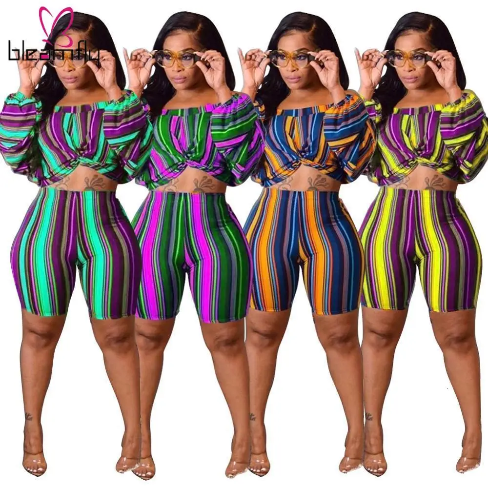 Женский Летний полосатый топ с вырезом лодочкой и шорты комплект из двух