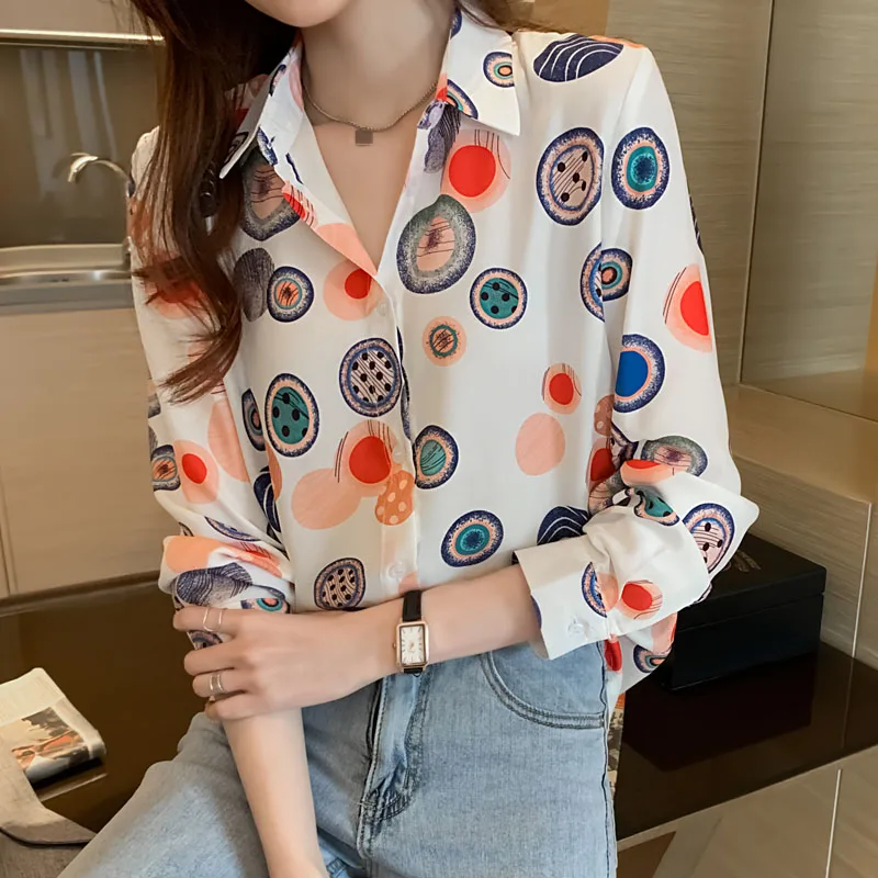 

Chikichi 2021 Spring and Autumn New Korean Fashion Loose High-end Printed Lapel Chiffon Button Long-sleeved Shirt Women