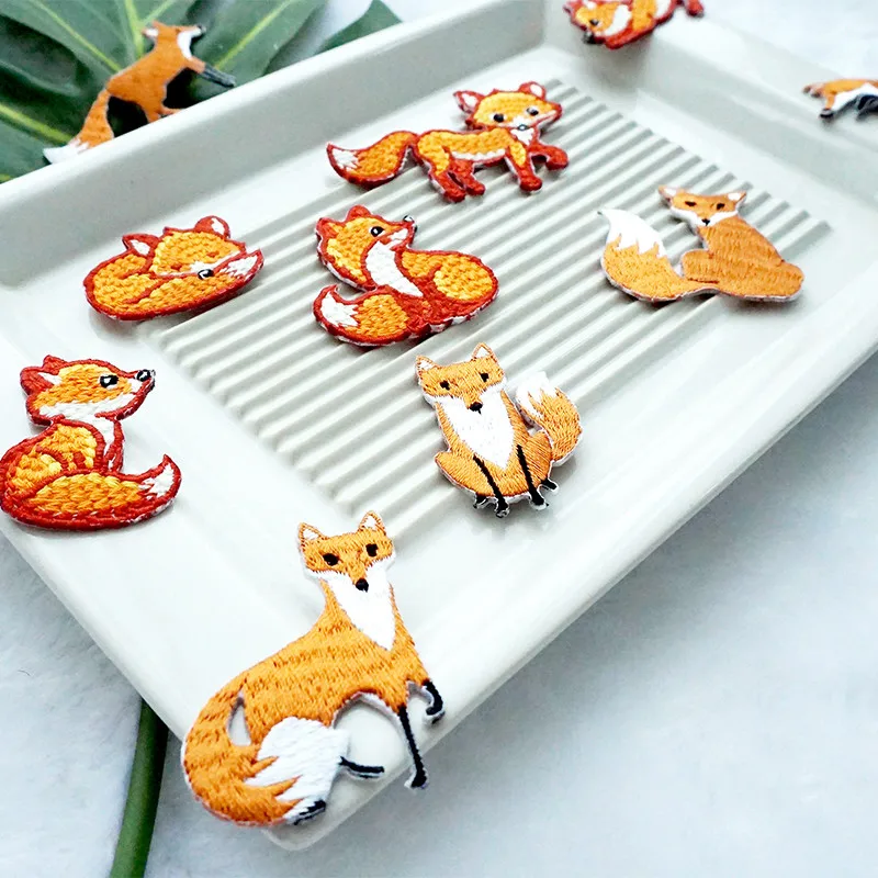 Hochwertige 1-teilige bestickte süße Fuchs-Aufnäher für Kleidung, Taschen, DIY-Applikation, Stickerei, Parches zum Aufbügeln für Kleidung – Detail 1