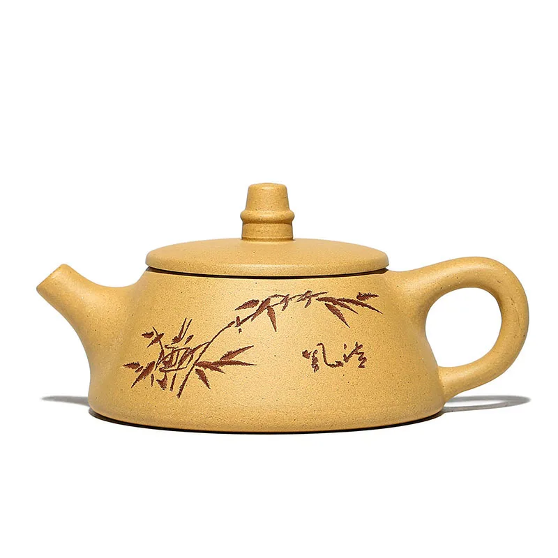 

Clay wide mouth teapot Yixing teapot carved by Cao Zhigang