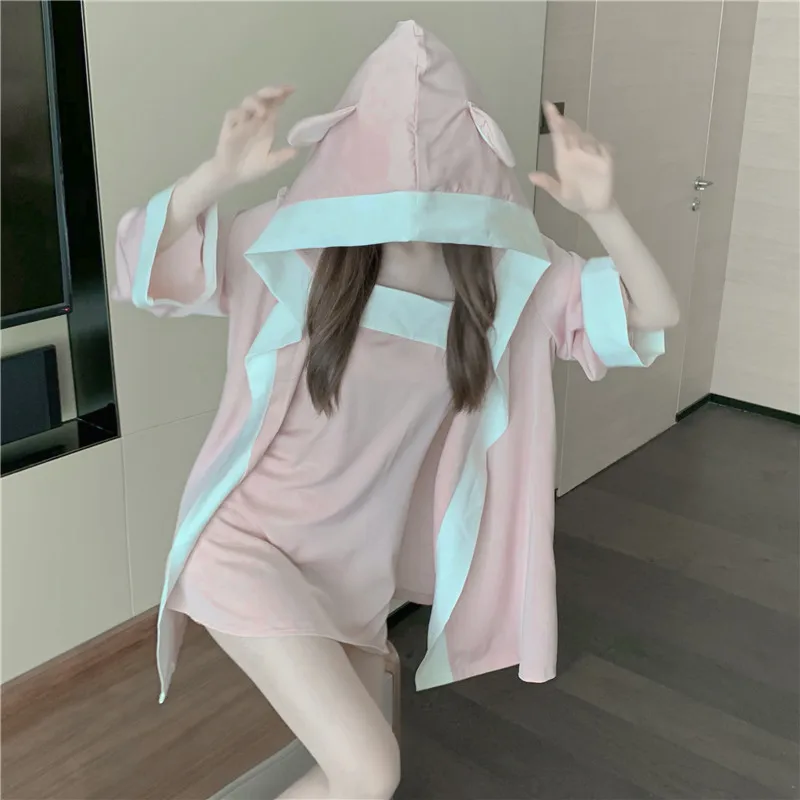

2021 new girl pink waist lace up hooded diamond robe coat + suspender dress suit