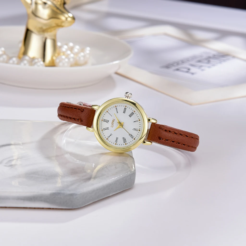 

Fashion Women Quartz Movement Casual Small and Light Watch Dress Number Watch Ladies Sports Quartz Wristwatch Gift