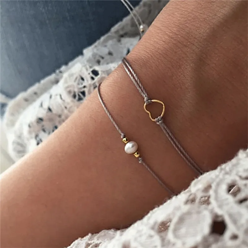 Женский браслет с искусственным жемчугом золотистого цвета в стиле бохо