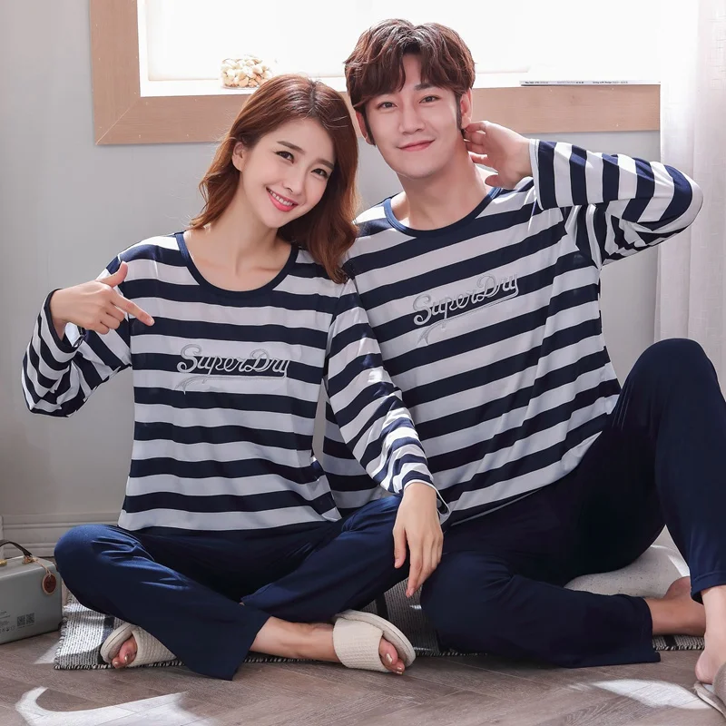 Осенне-зимние пижамы для пар комплект ночного белья влюбленных полосатые с