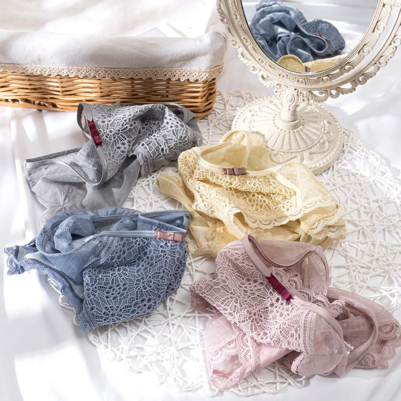 Трусики женские кружевные с заниженной талией и бантом | Женская одежда