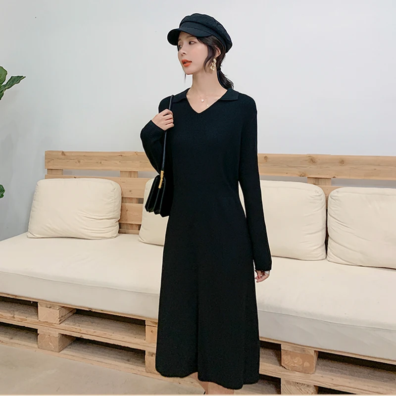 

2019 woman Winter sweaters and auntmun knitted Dresses High Quality Warm V-neck Dress