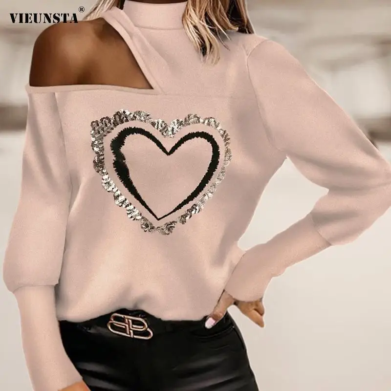 

Блузка женская демисезонная на одно плечо, с принтом сердечек и блестками