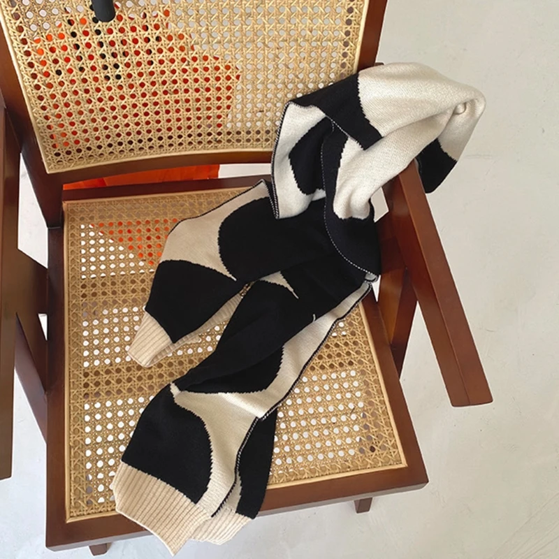 

Winter Pashmina Shawl Wrap Black White Contrast Color Circle Print Reversible Long Scarf Student Warm Knitted Blanket