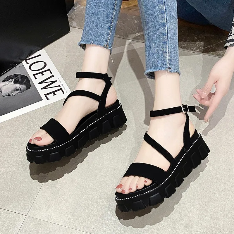 

Women's summer platform sandals Casual fashion increase women's sandals Sweet breathable outdoor sandals plus size 35-40