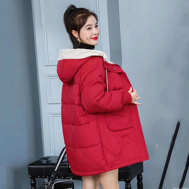 Негабаритных тёплая зимняя женская куртка с капюшоном и воротником хлопковая
