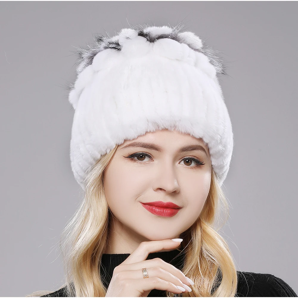 

2022New Hot Sale Winter Female Autumn and Winter Rex Rabbit Fur Straw Hat Fashion Knitted Ear Protection Hat Floral Fur Knit Hat