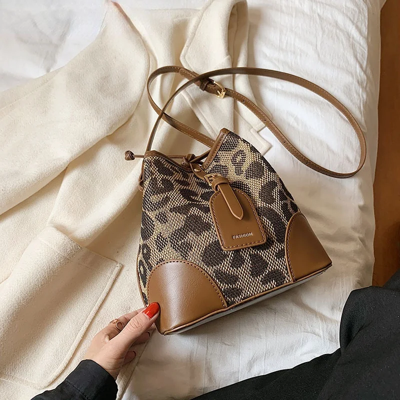 

Классическая модная дизайнерская сумка-мессенджер на одно плечо, сумки-тоуты, модная леопардовая сумка-мешок, женские маленькие сумки на пл...