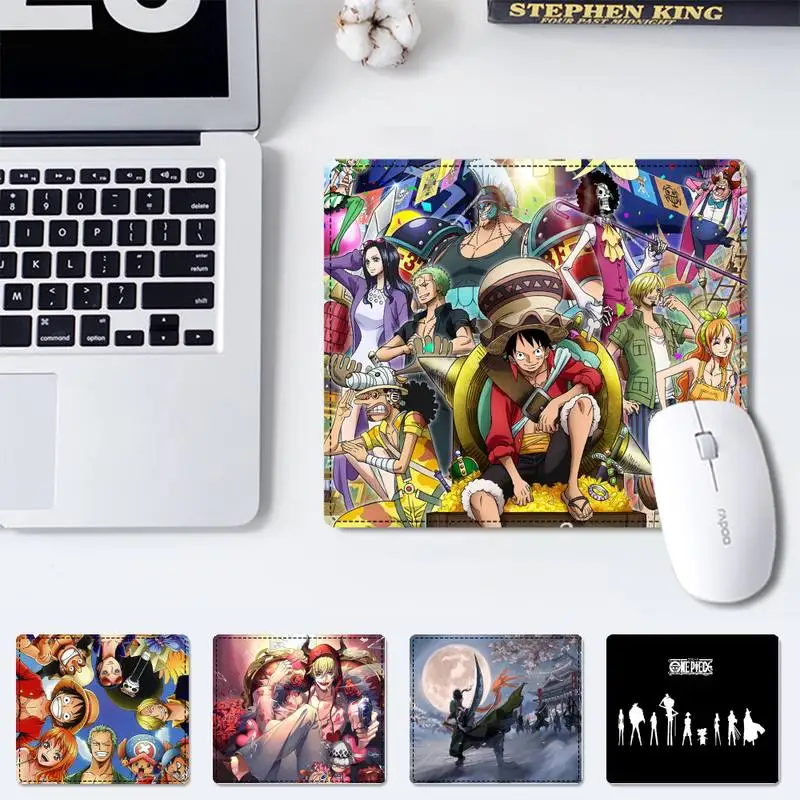 

Popolar OnePiece Mouse Pad Keyboard Mat Desk Durable Desktop Mousepad Rubber Gaming Small Mouse Pad Office Mouse Mat