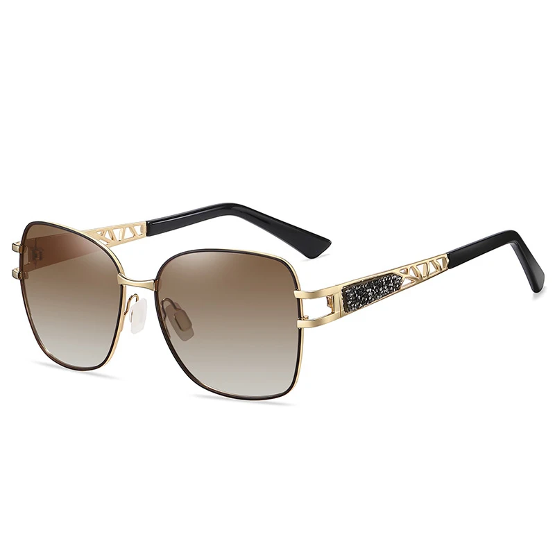 

Fashion Retro Luxury Rhinestone Polarized Sunglasses For Women Brand Design Ladies Summer Beach Driving Polaroid Sun Glasses